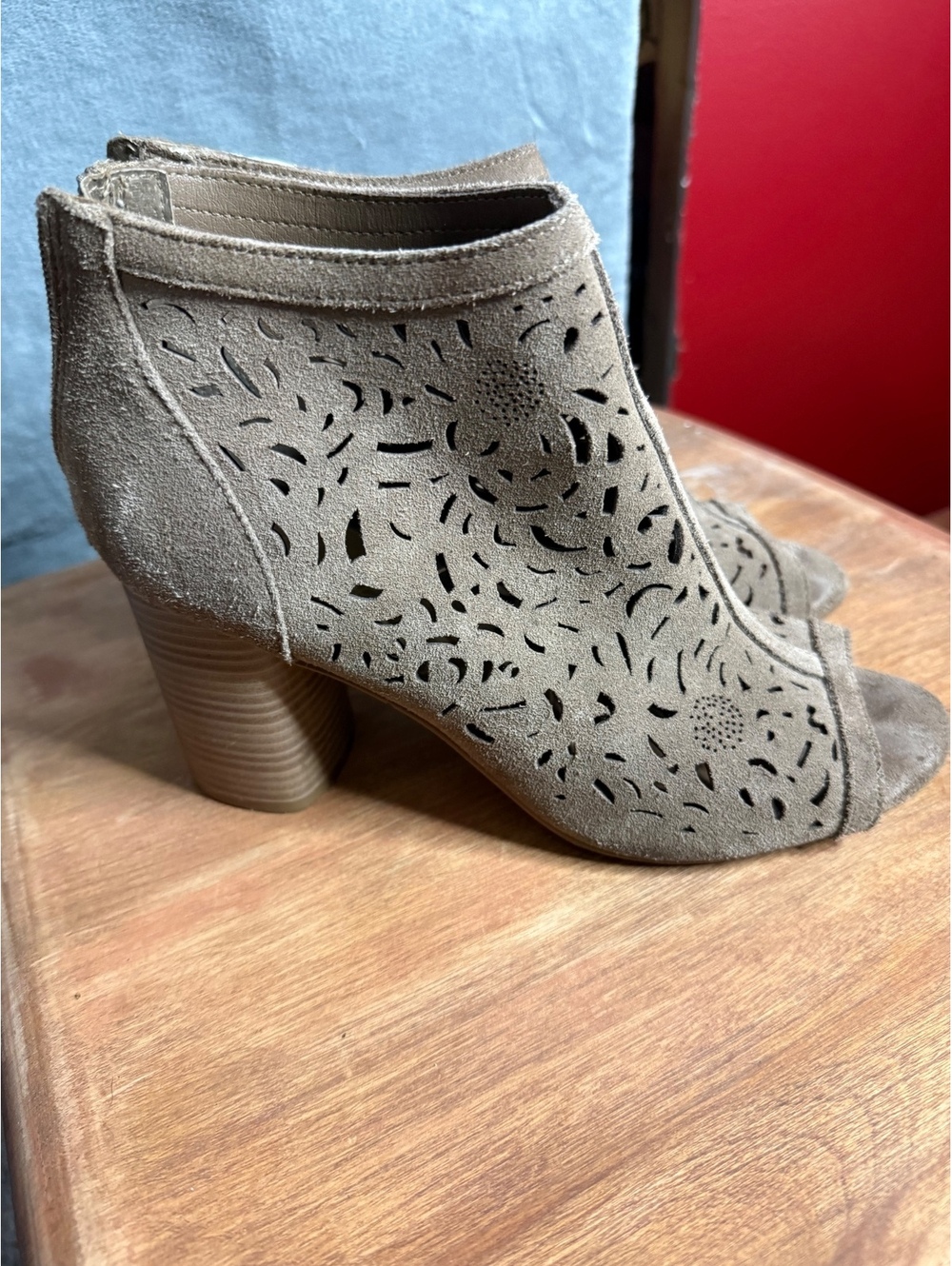 American Rag Taupe Gray Laser-Cut Peep Toe Heeled Booties - Women's Size 9
